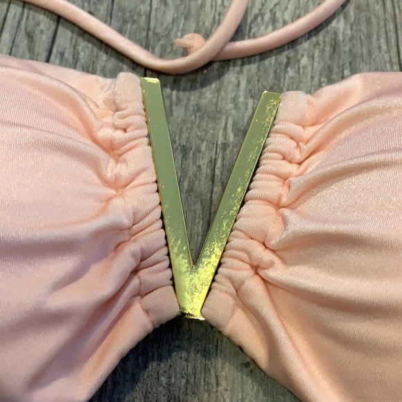 Victoria’s Secret Bikini Top - Picture 2 of 6